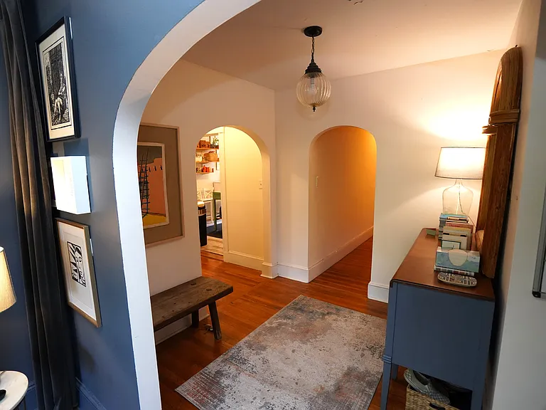 33 Dwight St #3 — Photo 1