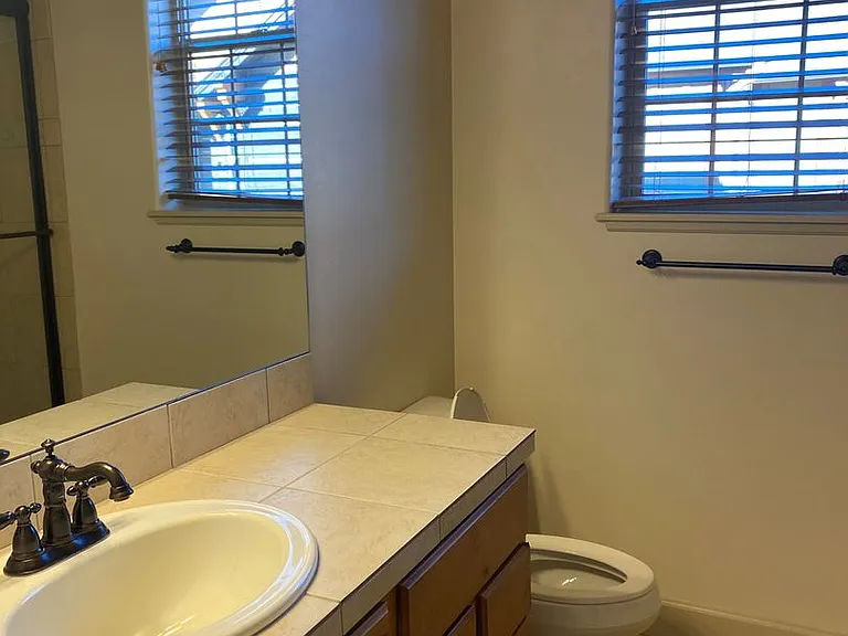 250 Whitehorse Dr — Photo 6