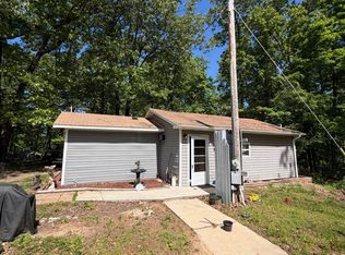 154 Little Road Ln, Reeds Spring, MO 65737