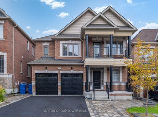 32 Cyprus Gln, East Gwillimbury, ON L9N 0S8