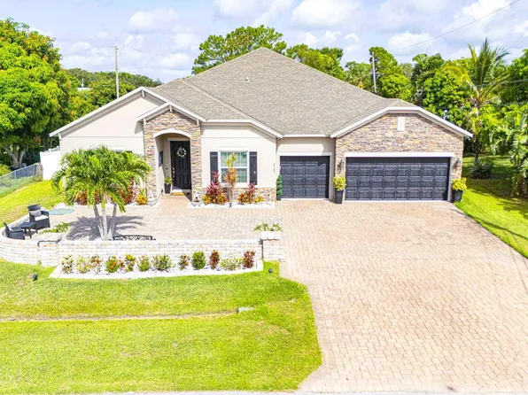6920 NW Jorgensen Road, Port St Lucie, FL 34983