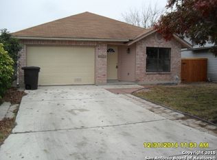 8039 Hilltop Crst, San Antonio, TX 78251