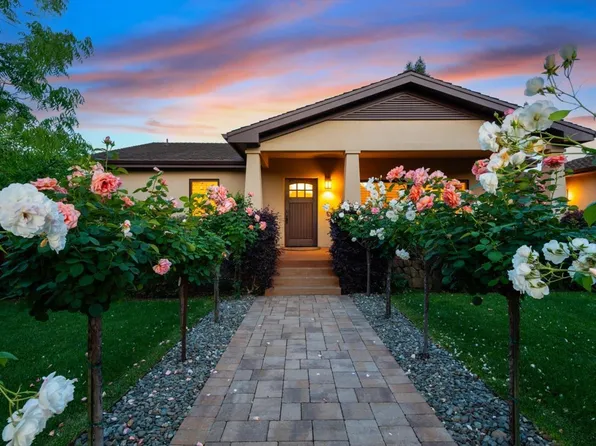 977 Pratt Avenue, St. Helena, CA 94574