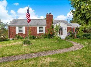 645 Nicholson Rd, Sewickley, PA 15143