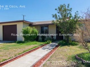 134 W Cecil Ave, Delano, CA 93215