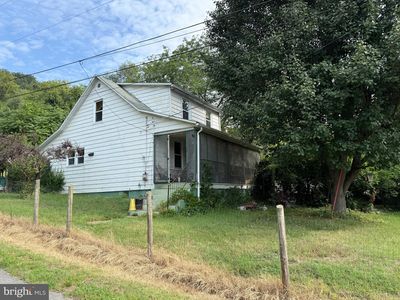 34 Perry Ln, Berkeley Springs, WV, 25411