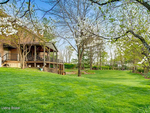 3rd image of 3116 Ridgemoor Ct