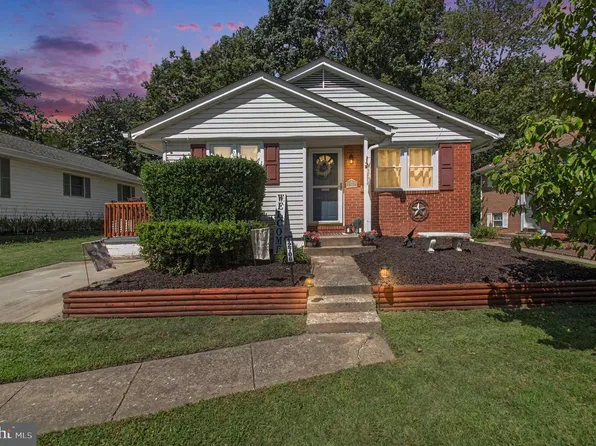 12706 Valleywood Dr, Woodbridge, VA 22192
