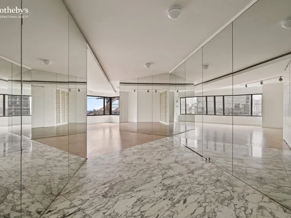 425 East 58th Street image 3 of 10