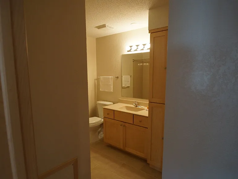 Larpenteur Estates Apartments — Photo 77