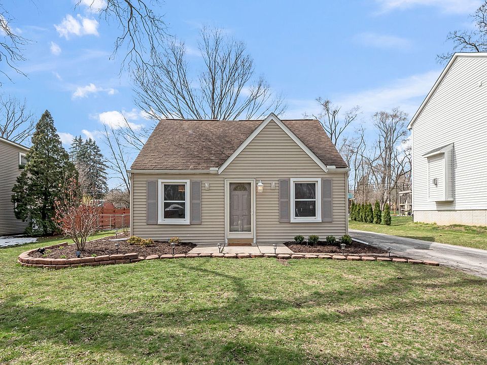 1st image of 15645 Robinwood Dr