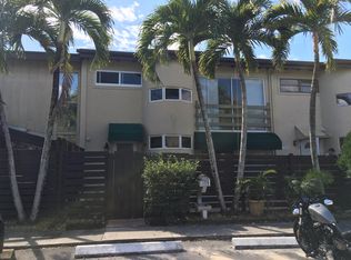 11218 SW 71st Ln, Miami, FL 33173
