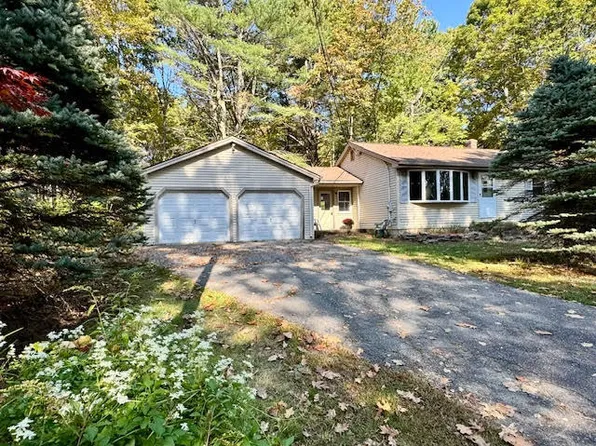57 Arnold Road, China, ME 04358