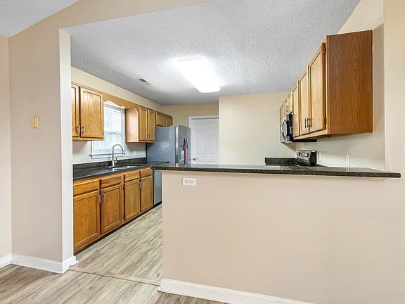 5th image of 2555 Lorentz Dr