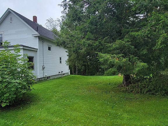 3rd image of 63 Washington Street