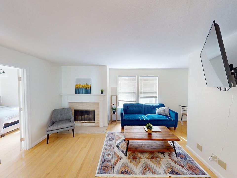 1st image of 222 Lily St #A