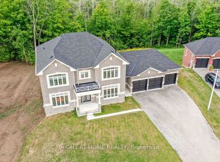 8 Forest Heights Ct, Oro Medonte, ON L0L2E0