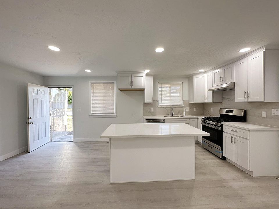 1st image of 8019 Wells Ave