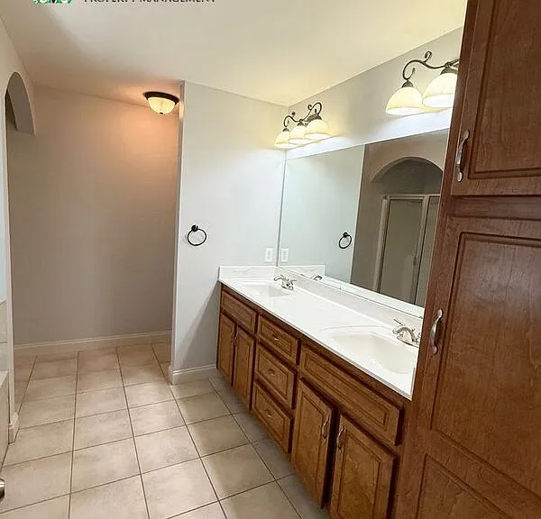 102 Oak Ridge Trl SE — Photo 32