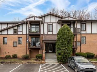 2003 Thornberry Dr, Pittsburgh, PA