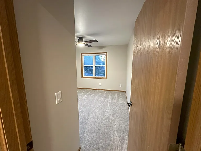 2046 Cliff Alex Ct S #4 — Photo 31