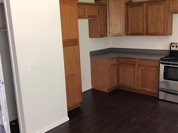 3rd image of 159 Clifton Pl