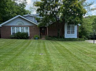 3807 Ridgedale Dr, Cincinnati, OH 45247