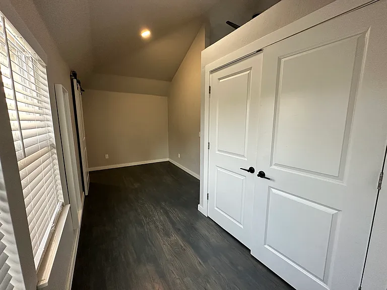 1630 NW 13th St #5 — Photo 10