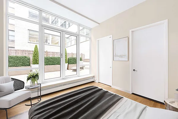 Sold by Compass | media 17