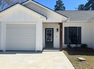 8739 Lockhart Rd #8-D, Denham Springs, LA 70726