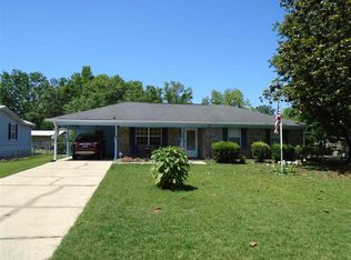 610 W Rose Ave, Foley, AL 36535