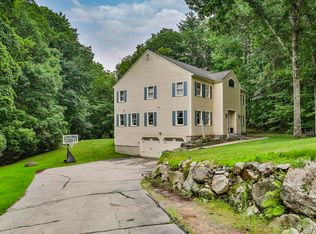 41 Wellesley Drive, Bedford, NH 03110