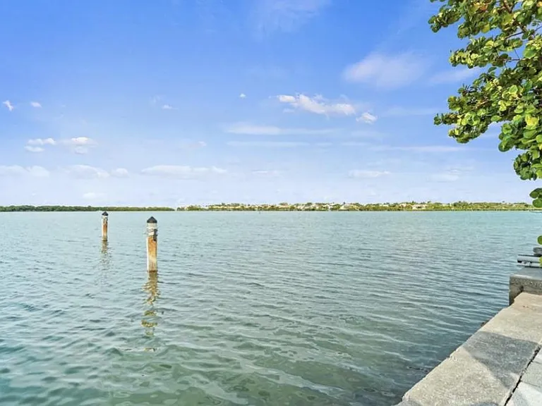3806 Gulf Of Mexico Dr #208C — Photo 63