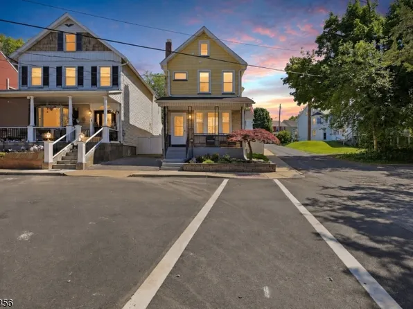 69 Harris St, Phillipsburg Town, NJ 08865