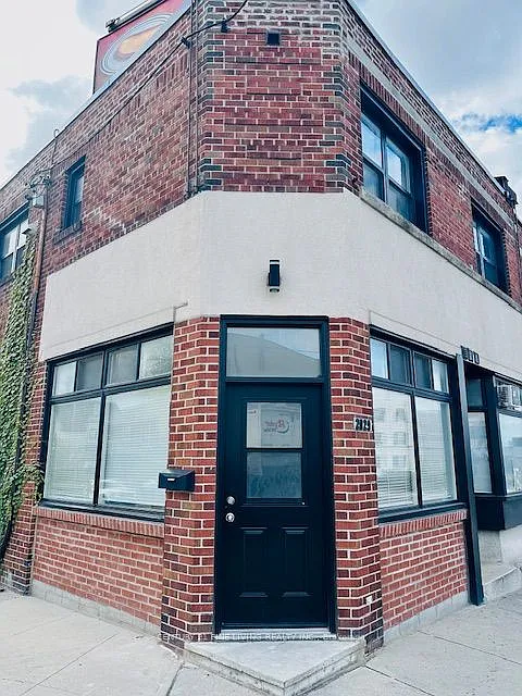 1 bed, $1,700 — Photo 1