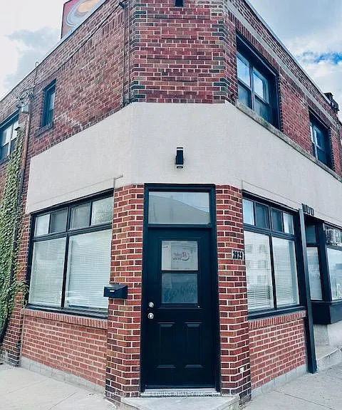 580 Nairn Ave W #6 — Photo 1