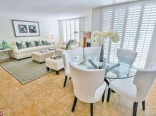 1129 Larrabee St APT 4, West Hollywood, CA 90069