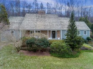 28 Topstone Rd, Redding, CT 06896