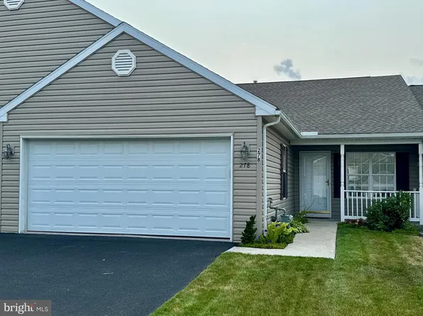 278 Winners Circle Dr, Red Lion, PA 17356