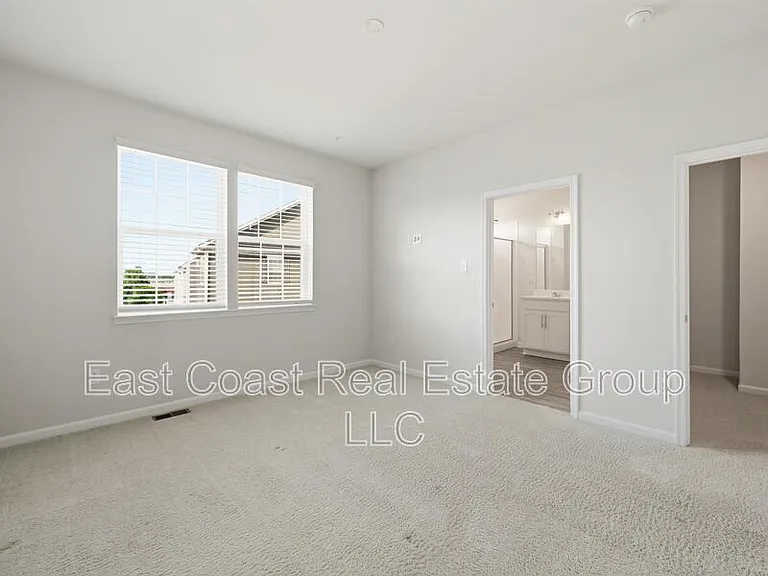 7055 Delegate Pl — Photo 21