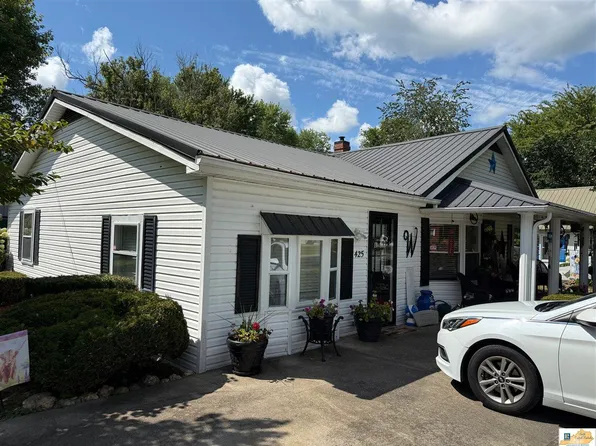 425 Wain St, Columbia, KY 42728