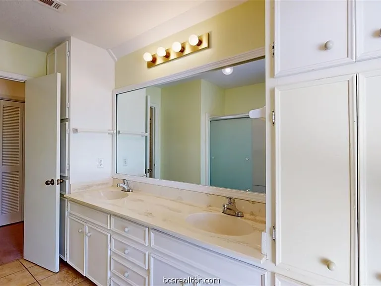 3004 Gleneagles Ct — Photo 27