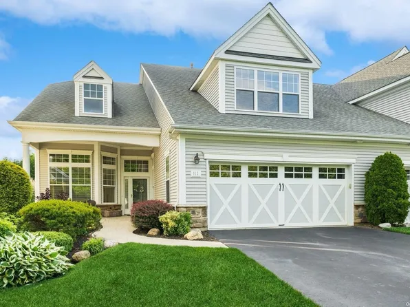 111 Overture Place #111, Eastport, NY 11941