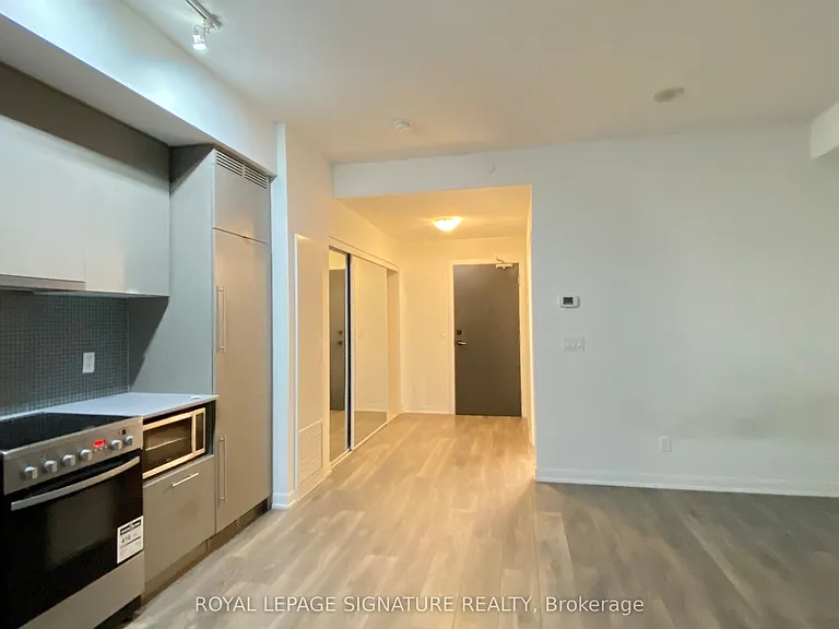 435 Richmond St W #Penthouse 102 — Photo 4