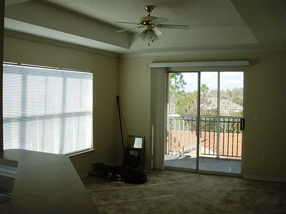 4th image of 18001 Richmond Place Dr APT 937