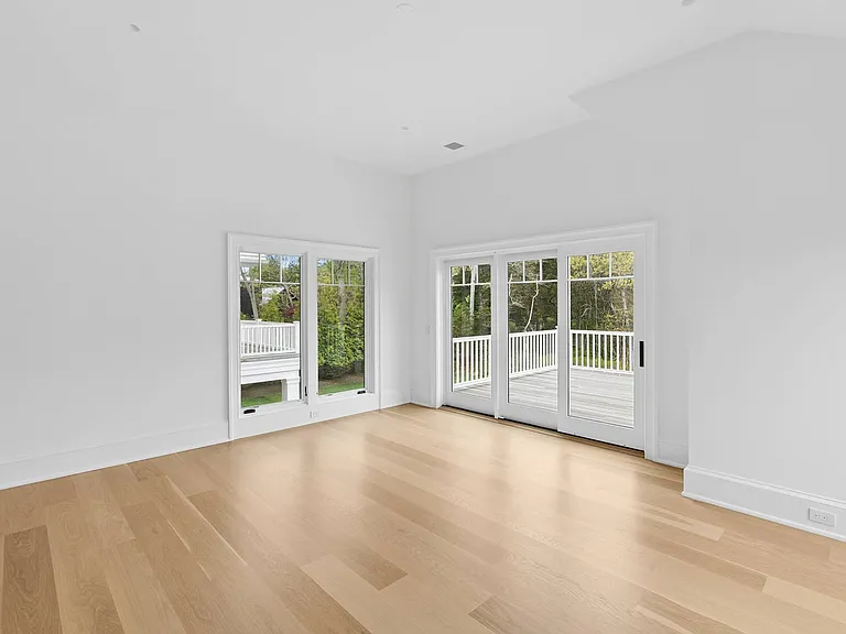 25 Fresh Pond Rd — Photo 21