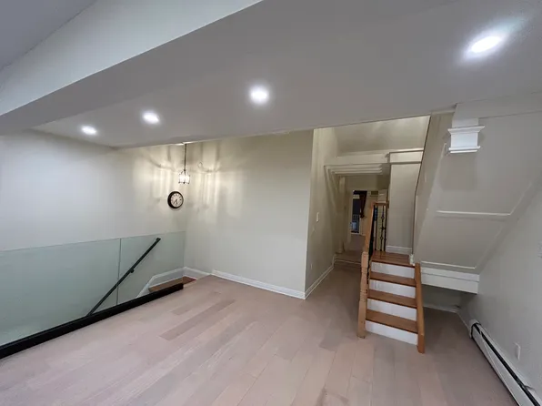 32 46th Street image 5 of 10