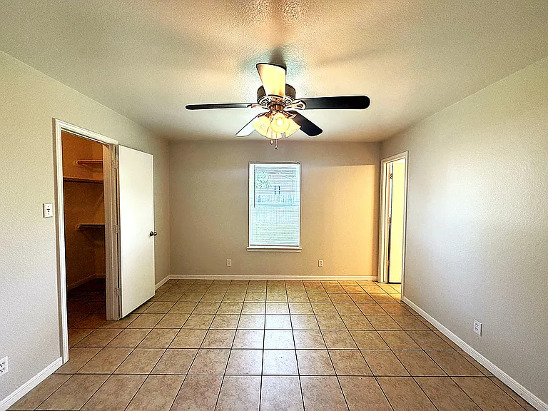 1301 Cinch Dr #A — Photo 18