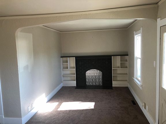 4th image of 660 6th St