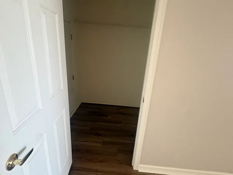 3839 Taft Ave — Photo 30